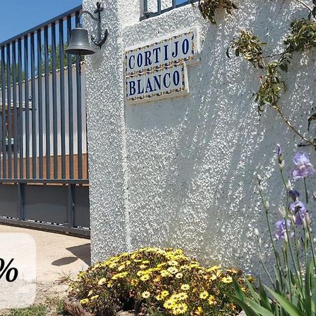 הוילה Albondon Cortijo Blanco מראה חיצוני תמונה